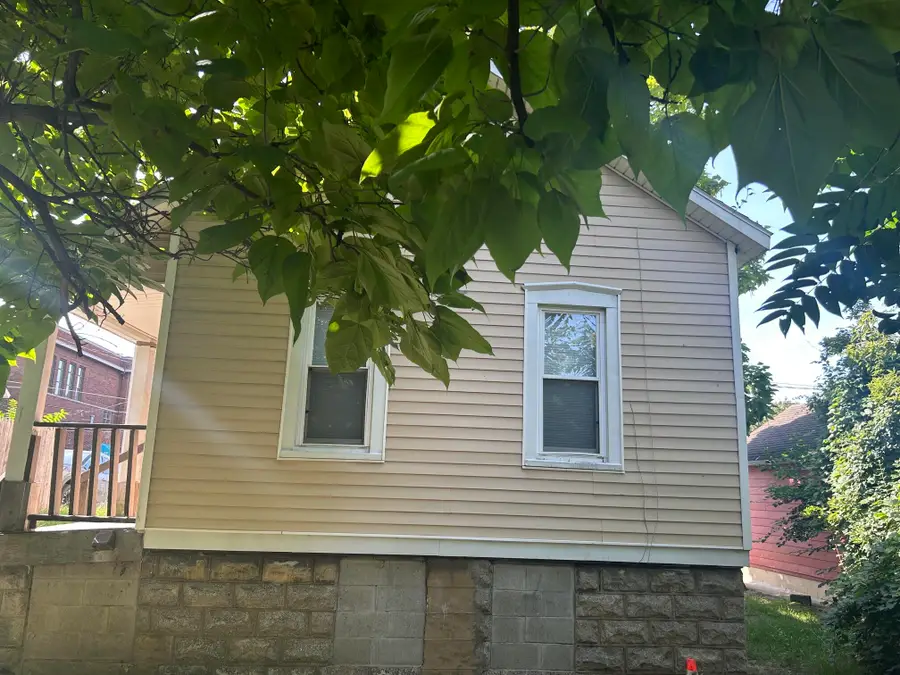927 Bemis Street SE, Grand Rapids, MI 49506 - #3