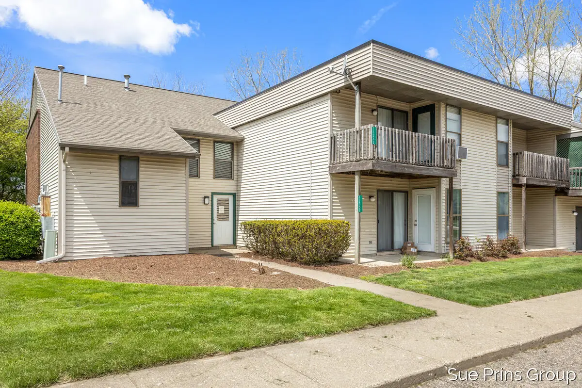 11365 40th Avenue Building: 2 Unit: 14, Allendale, MI 49401 - #1