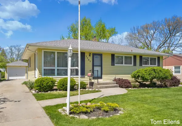 3705 Hazelwood Avenue SW, Wyoming, MI 49519