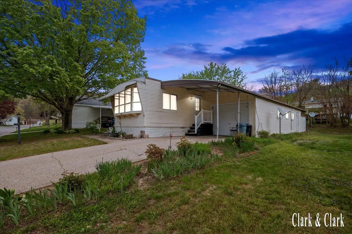 5694 N Seagull Drive NE, Belmont, MI 49306 - #1