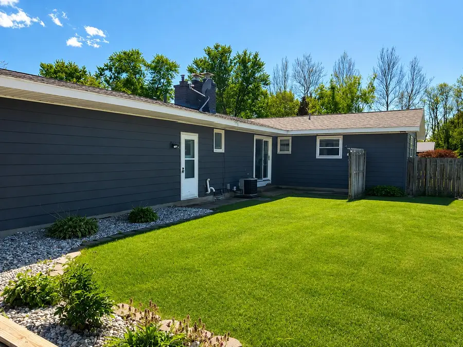4049 S Osage Drive SW, Grandville, MI 49418 - #2