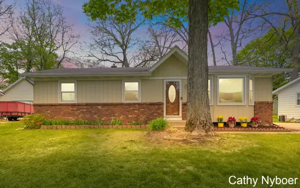 4842 Bayview Avenue SW, Wyoming, MI 49519