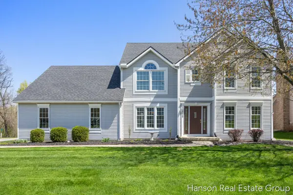 1716 Riva Ridge Drive SE, GrandRapids, MI 49546