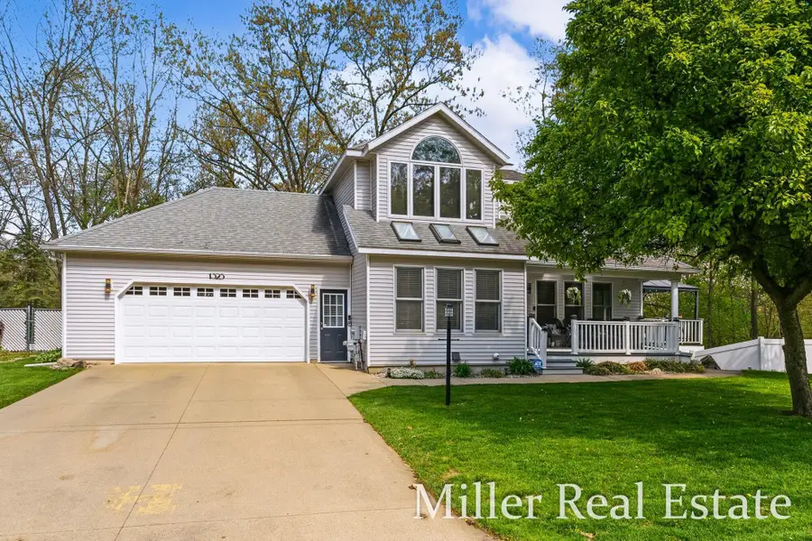 1325 S Broadway Street, Hastings, MI 49058 - #2