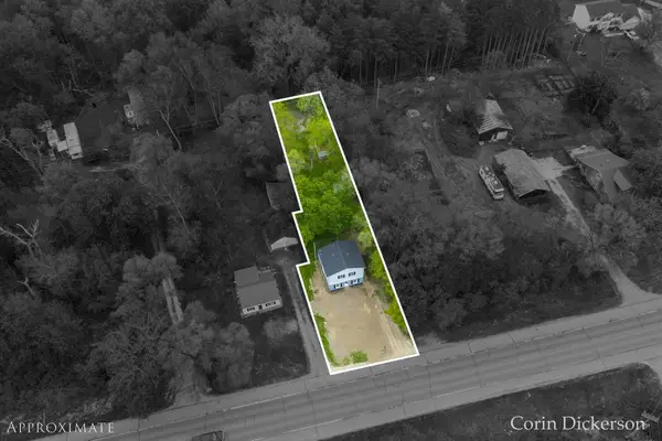 1702 N M 43 Highway, Hastings, MI 49058