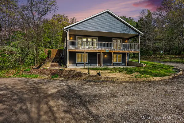 7873 Marsh Road, Plainwell, MI 49080