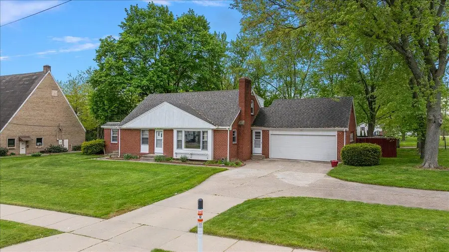 3035 E Paris Avenue SE, Kentwood, MI 49512 - #3