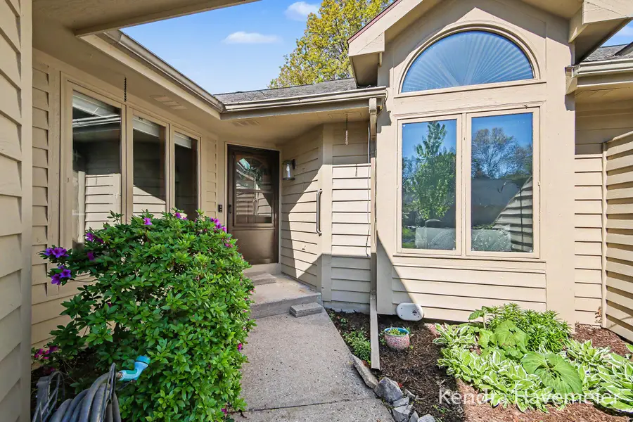 2033 Tall Meadow Street NE Building: 13 Unit: 15, Grand Rapids, MI 49505 - #3