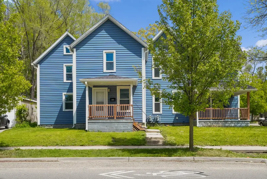 301 Spencer Street NE, Grand Rapids, MI 49505 - #2