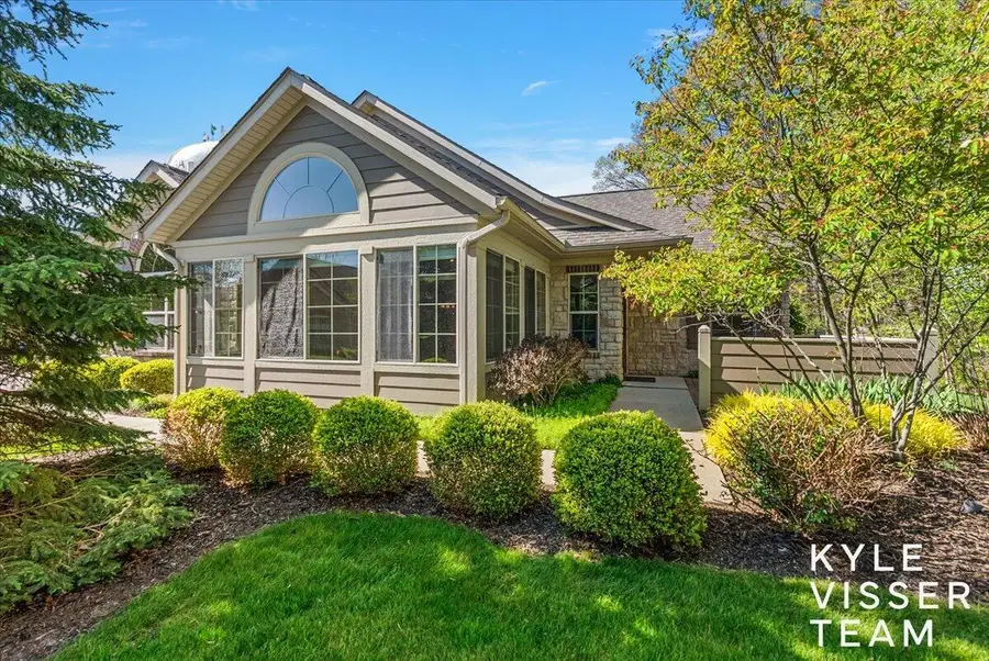 892 Bridge Crest Drive SE, Ada, MI 49301 - #2