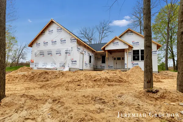 9220 Ranger Drive Unit: 9, CanadianLakes, MI 49346