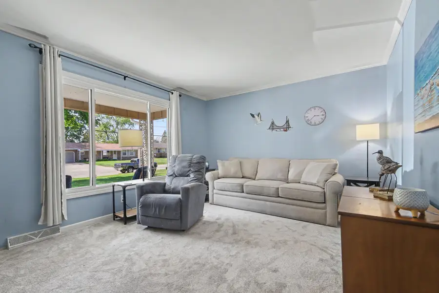 5248 Burgis Avenue SE, Kentwood, MI 49508 - #3