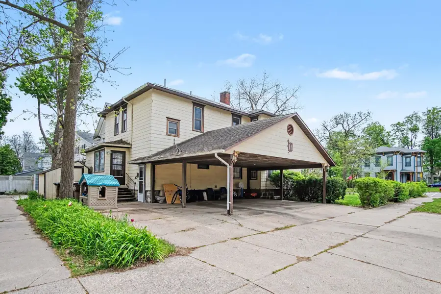 403 Maple Street, Big Rapids, MI 49307 - #3