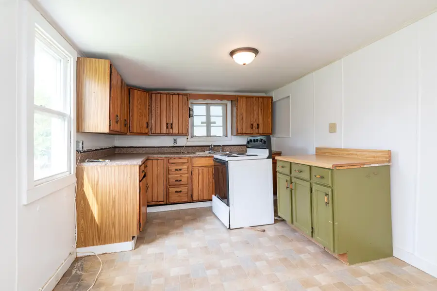 501 2nd Avenue, Dowagiac, MI 49047 - #3