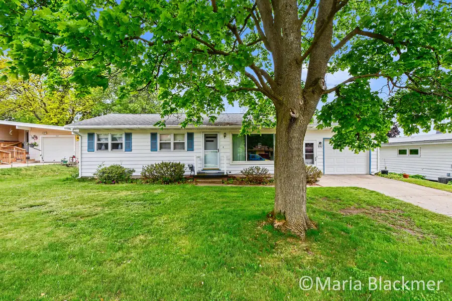 640 Division Street, Ionia, MI 48846 - #2