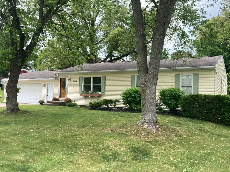 1785 Woodrun Drive SE, Lowell, MI 49331 - #3