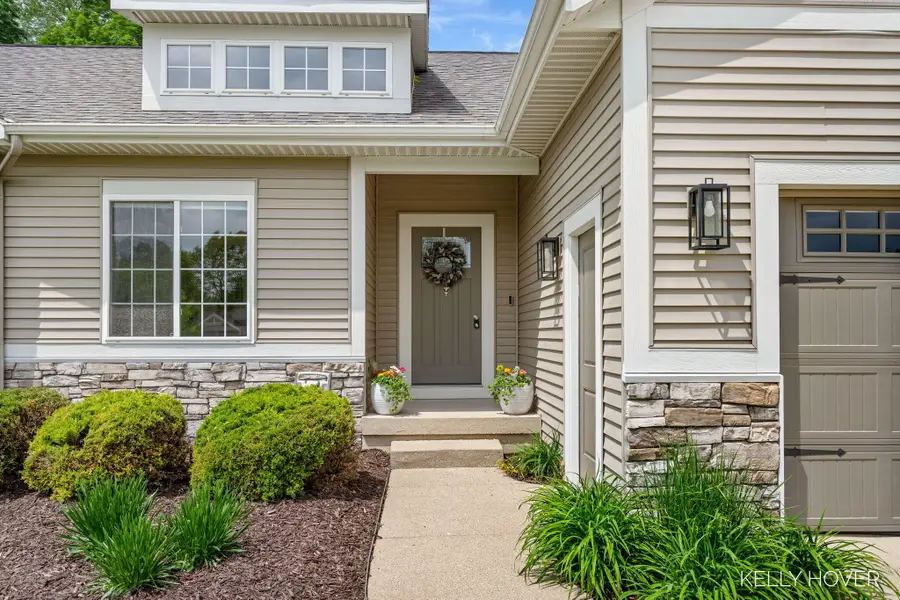 6521 Byron Woods Drive SW, Cutlerville, MI 49315 - #2