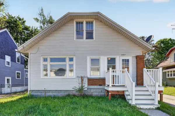 2307 Beverly Avenue SW, Wyoming, MI 49519