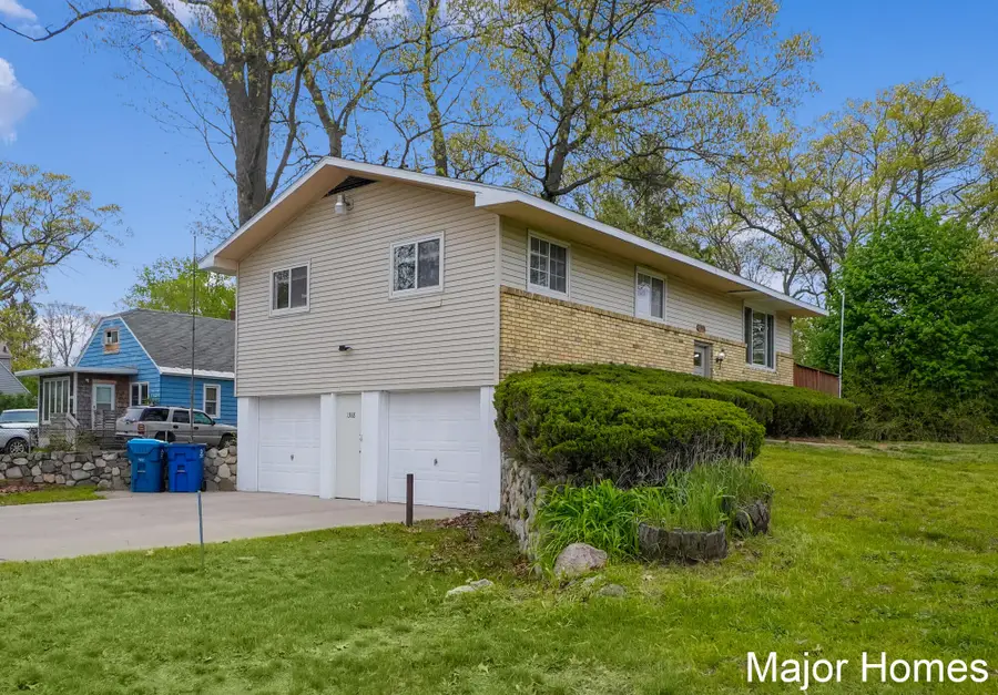 1388 East Street, Muskegon, MI 49442 - #2