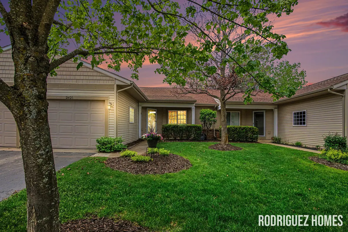 2621 Cascade Place Drive SE, Cascade, MI 49546 - #1