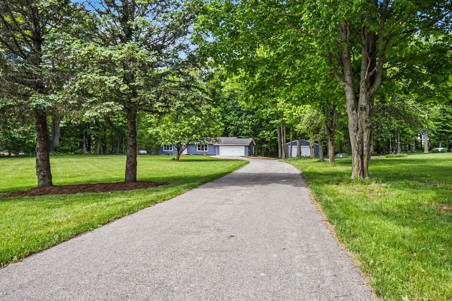 5615 Duncan Lane SE, Caledonia, MI 49316 - #2