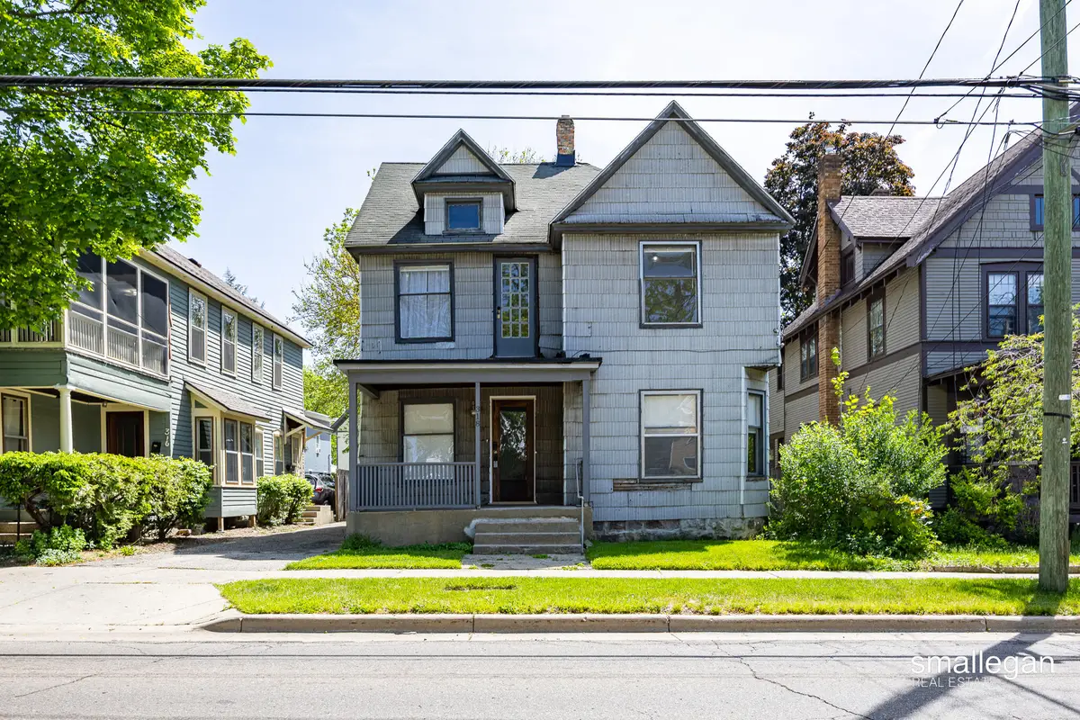 318 Diamond Avenue NE, Grand Rapids, MI 49503 - #1