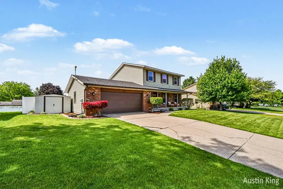 2182 Jamestown Drive SE, Kentwood, MI 49508 - #2