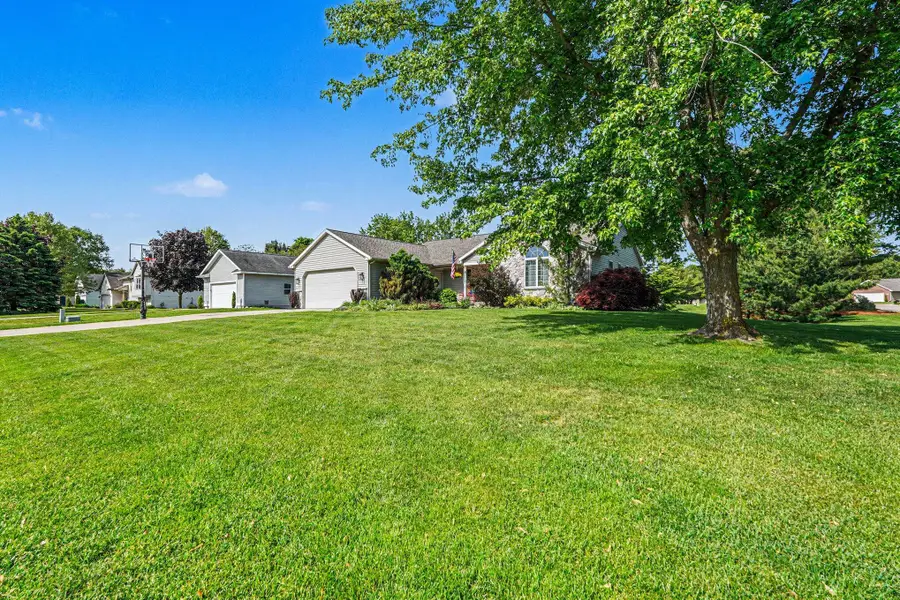 7161 Pine Oak Lane, Hudsonville, MI 49426 - #3