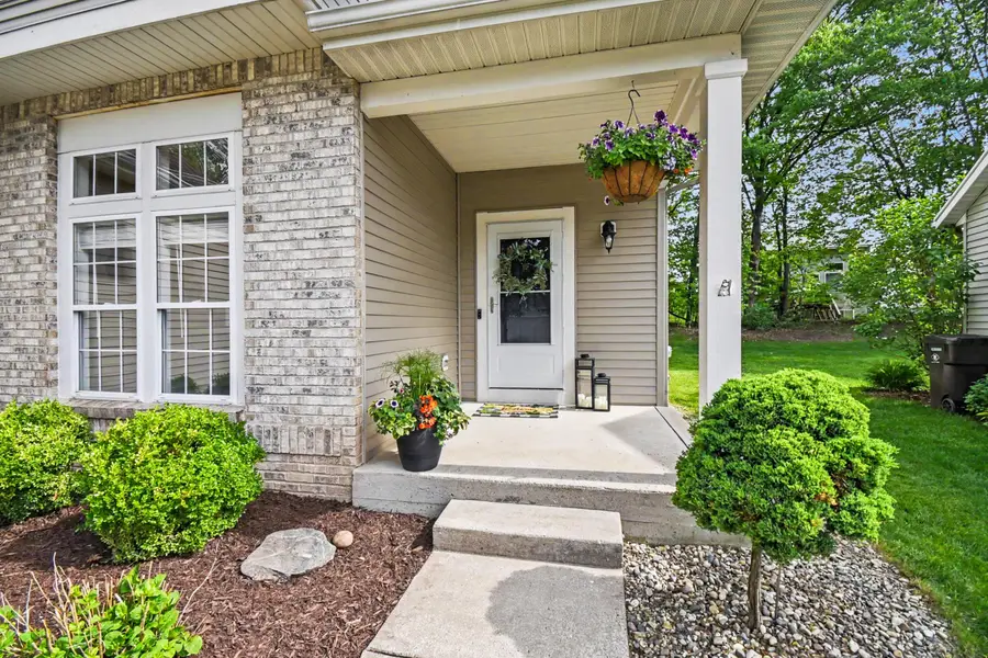 3680 W Grove Court SE, Kentwood, MI 49512 - #3