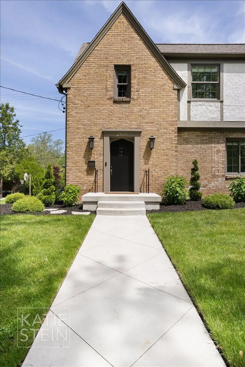 2517 Richards Drive SE, Grand Rapids, MI 49506 - #1