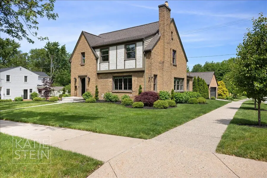 2517 Richards Drive SE, Grand Rapids, MI 49506 - #2