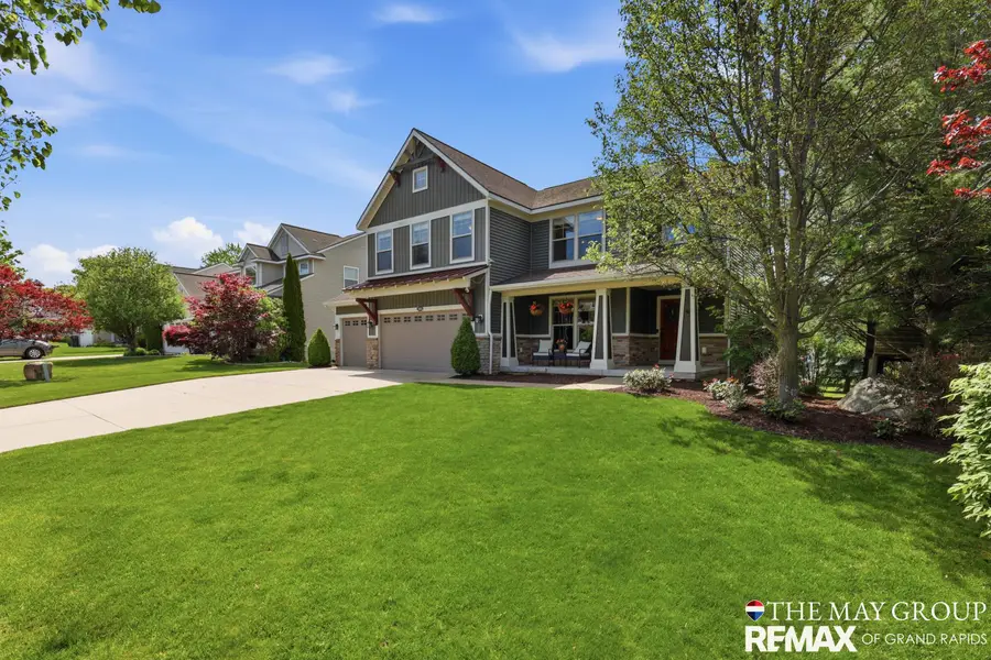 3414 Mason Ridge Drive NE, Grand Rapids, MI 49525 - #3