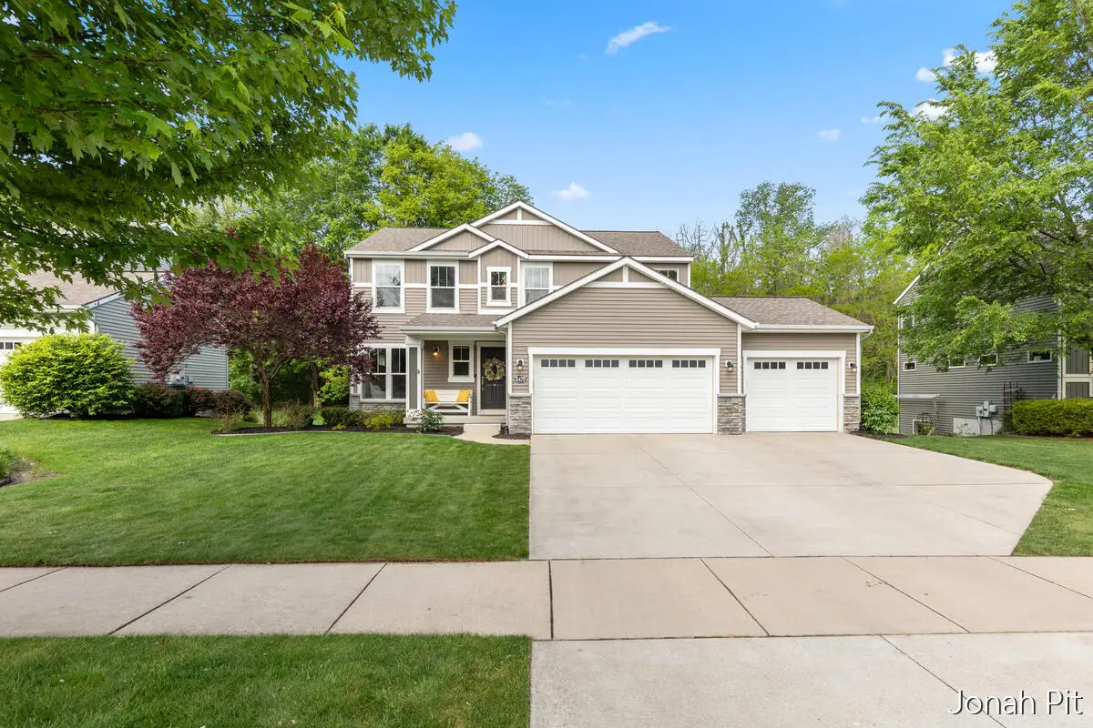 8479 Twin Lakes Drive, Jenison, MI 49428 - #1