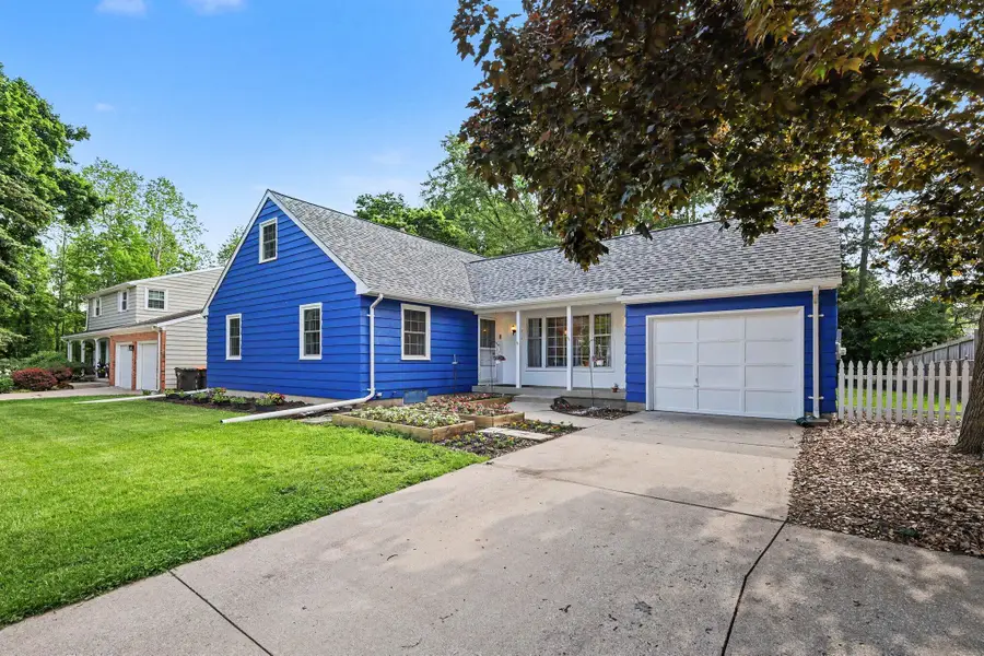 1816 Observatory Avenue SE, Grand Rapids, MI 49546 - #2