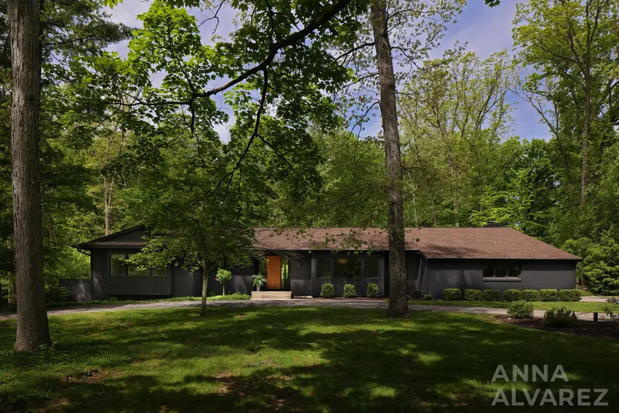 7130 Oakbrook Street SE, Grand Rapids, MI 49546 - #2