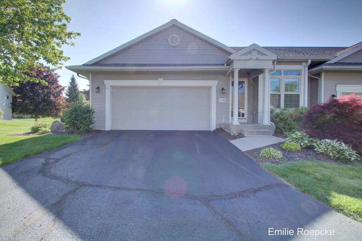 1183 Kensington Street NW, Walker, MI Yes - #1