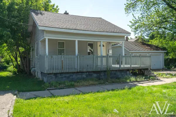 826 Lincoln Avenue NW, GrandRapids, MI 49504