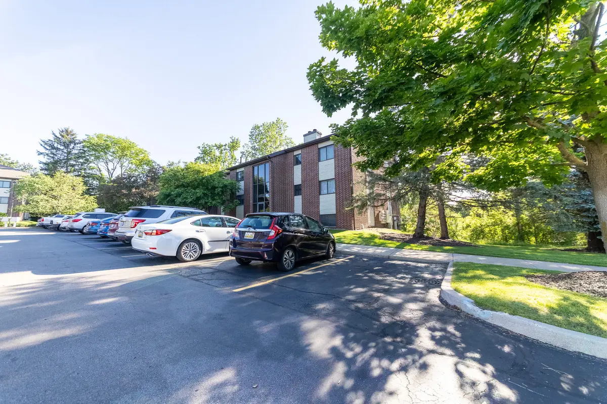 3392 Devonwood Hills NE Unit: A, Grand Rapids, MI 49525 - #1