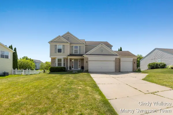 8511 Green Valley Valley SE, Caledonia, MI 49316