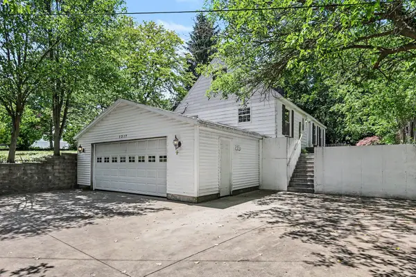 1217 Plymouth Avenue SE, GrandRapids, MI 49506