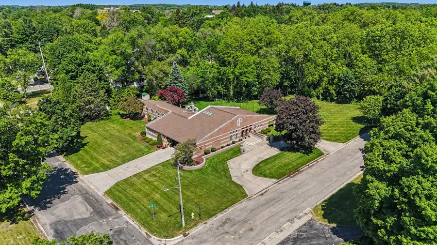 829 S Lincoln Street, Greenville, MI 48838 - #3
