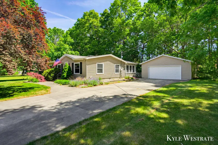 14128 Luckett Lane, Grand Haven, MI 49417 - #3