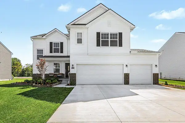 54566 Heron Circle, Chesterfield, MI 48047