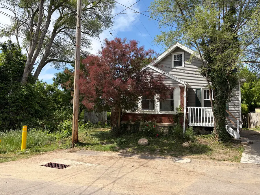 25 Page Street NE, Grand Rapids, MI 49505 - #2