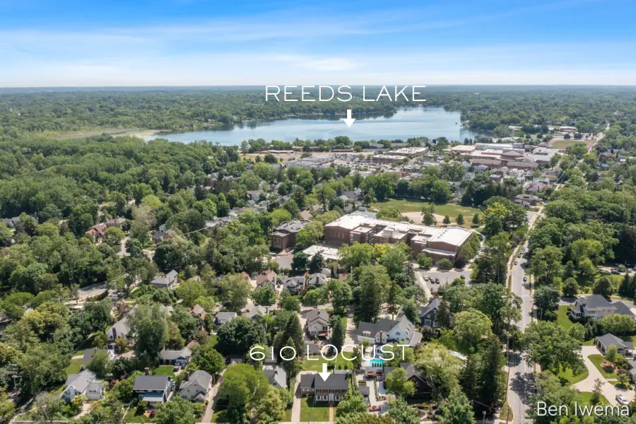 610 Locust Avenue SE, East Grand Rapids, MI 49506 - #2