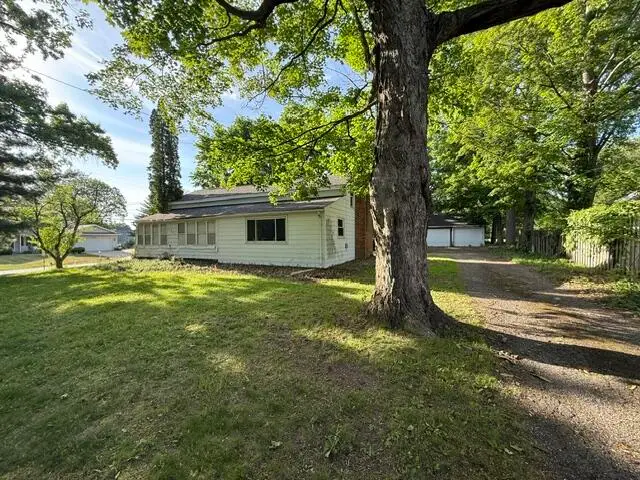 3908 Grand Prairie Road, Kalamazoo, MI 49006 - #3