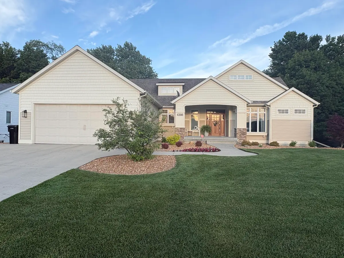 4208 Piute Drive SW, Grandville, MI 49418 - #1