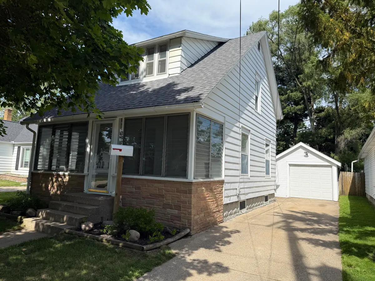 2074 Prospect Avenue NE, Grand Rapids, MI 49505 - #1