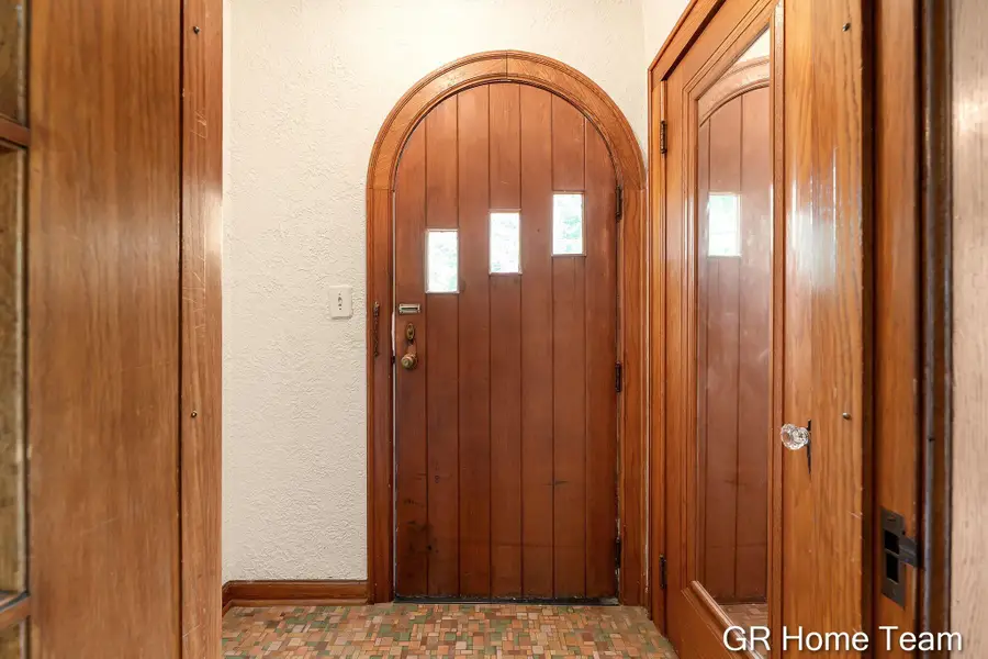 3991 Costa Avenue NE, Northview, MI 49525 - #3