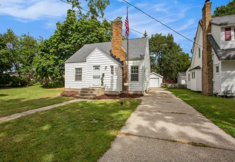 425 Van Allen Street SE, Wyoming, MI 49548 - #1